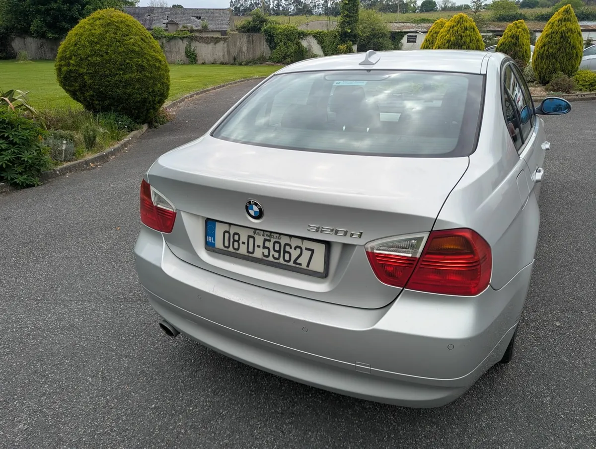 BMW 3-Series 2008 - Image 4