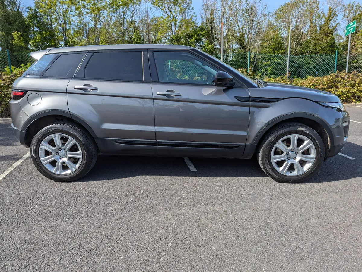 2017 RANGEROVER EVOQUE AUTOMATIC LOW TAX - Image 2