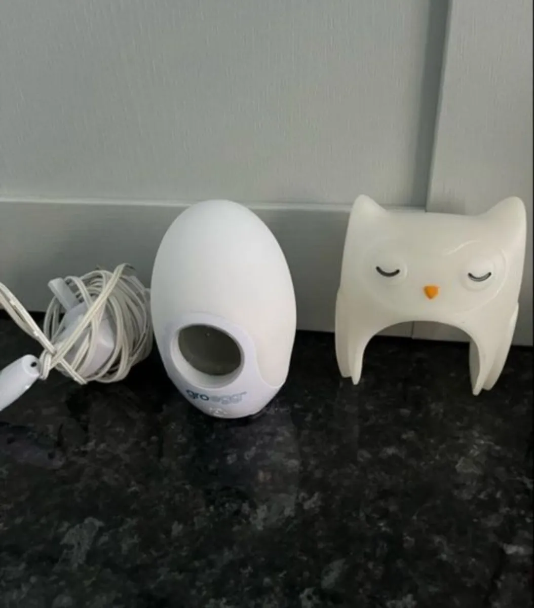 Gro egg digital room thermometer and nightlight. - Image 3