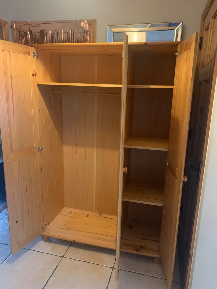 Wardrobe - Image 2