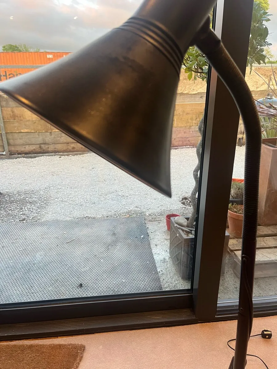 Standard lamp - Image 2