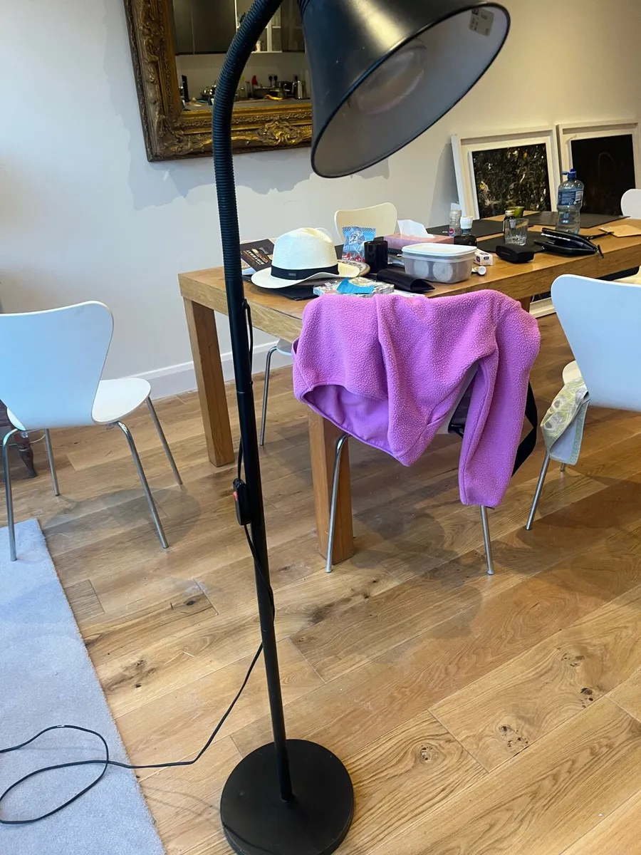 Standard lamp - Image 3