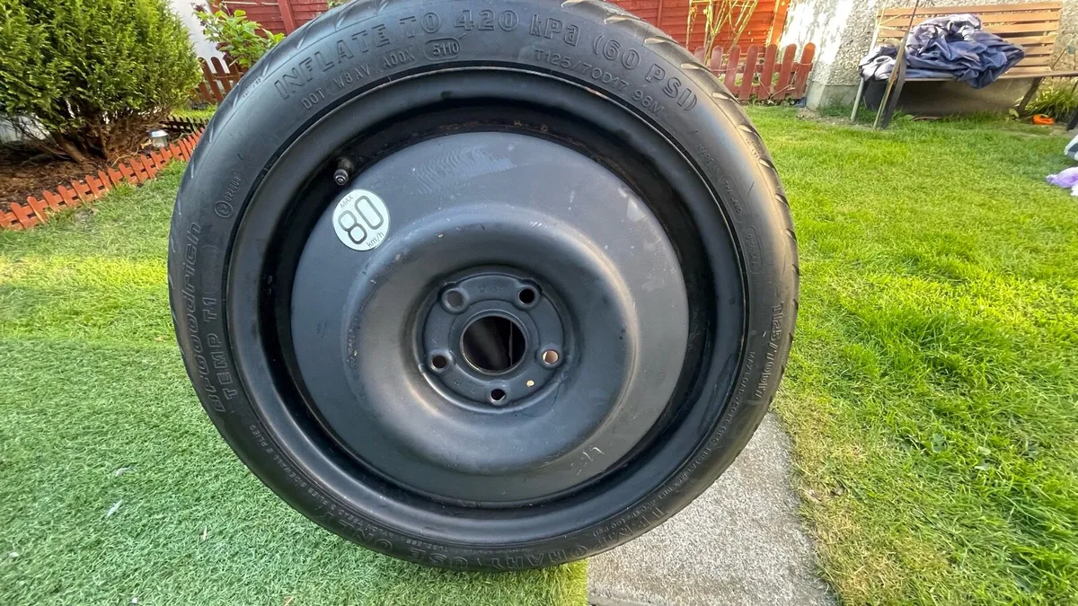 Spare tyres Toyota C-HR and Honda Fit new - Image 1