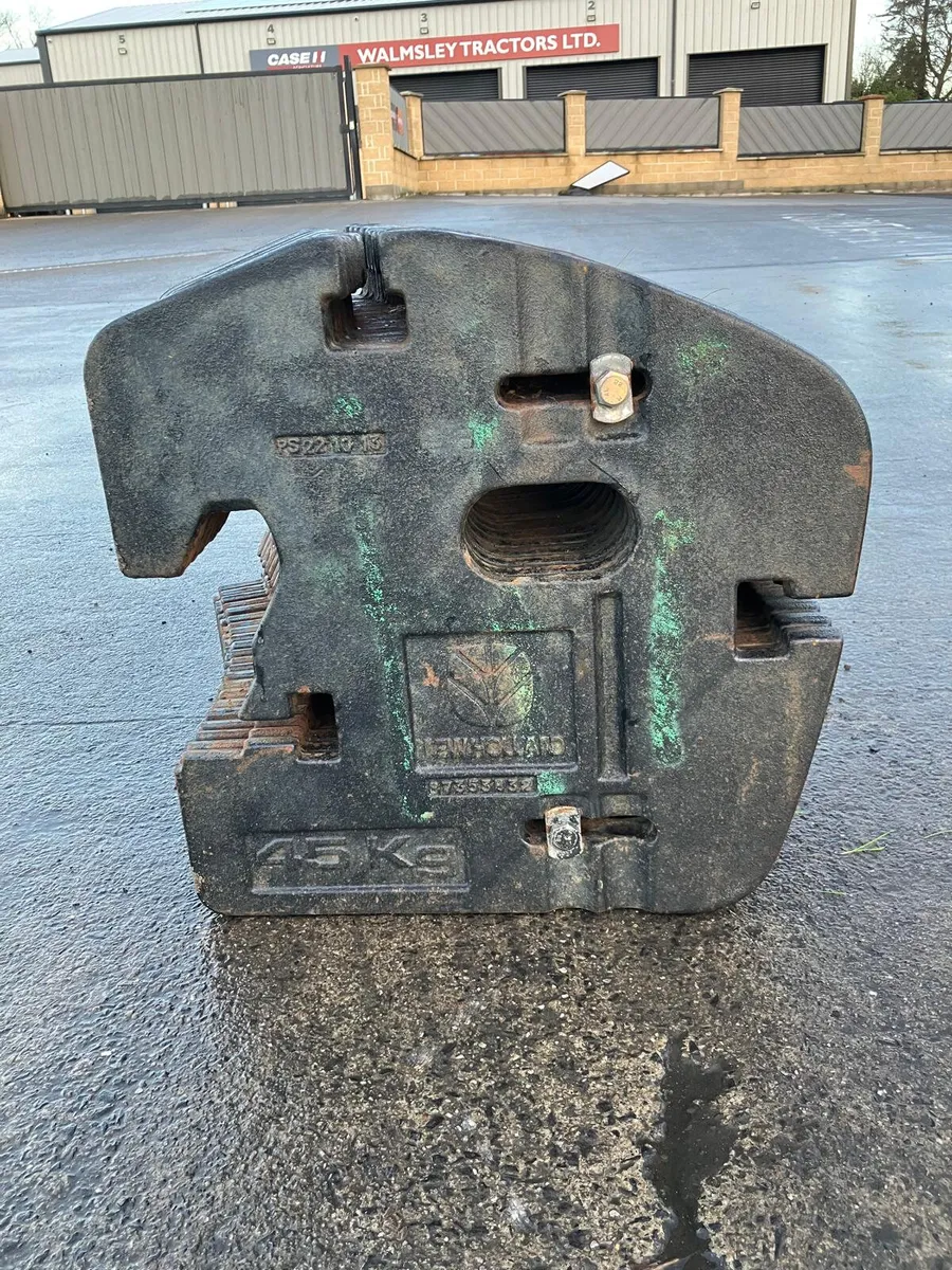 NEW HOLLAND 45KG FAN WEIGHTS - Image 3