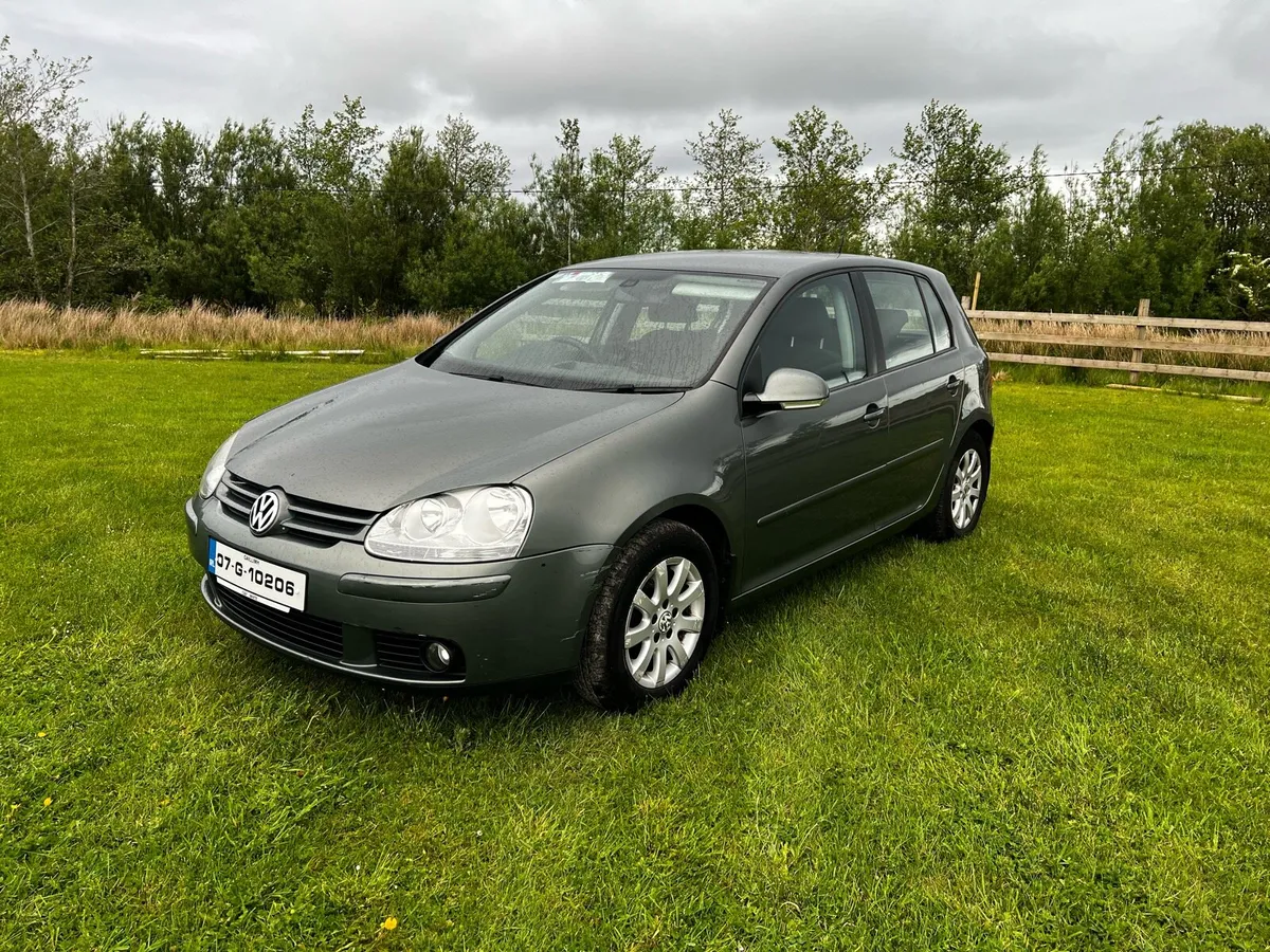 Volkswagen Golf 1.6 Comf 102BH - Image 2