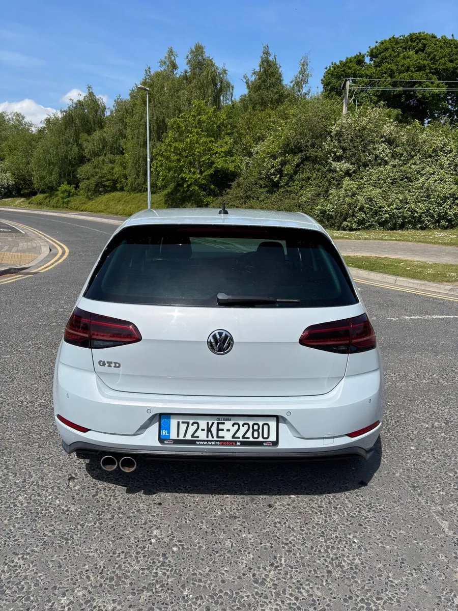 2017 (172) Volkswagen Golf GTD silver  White DSG - Image 4