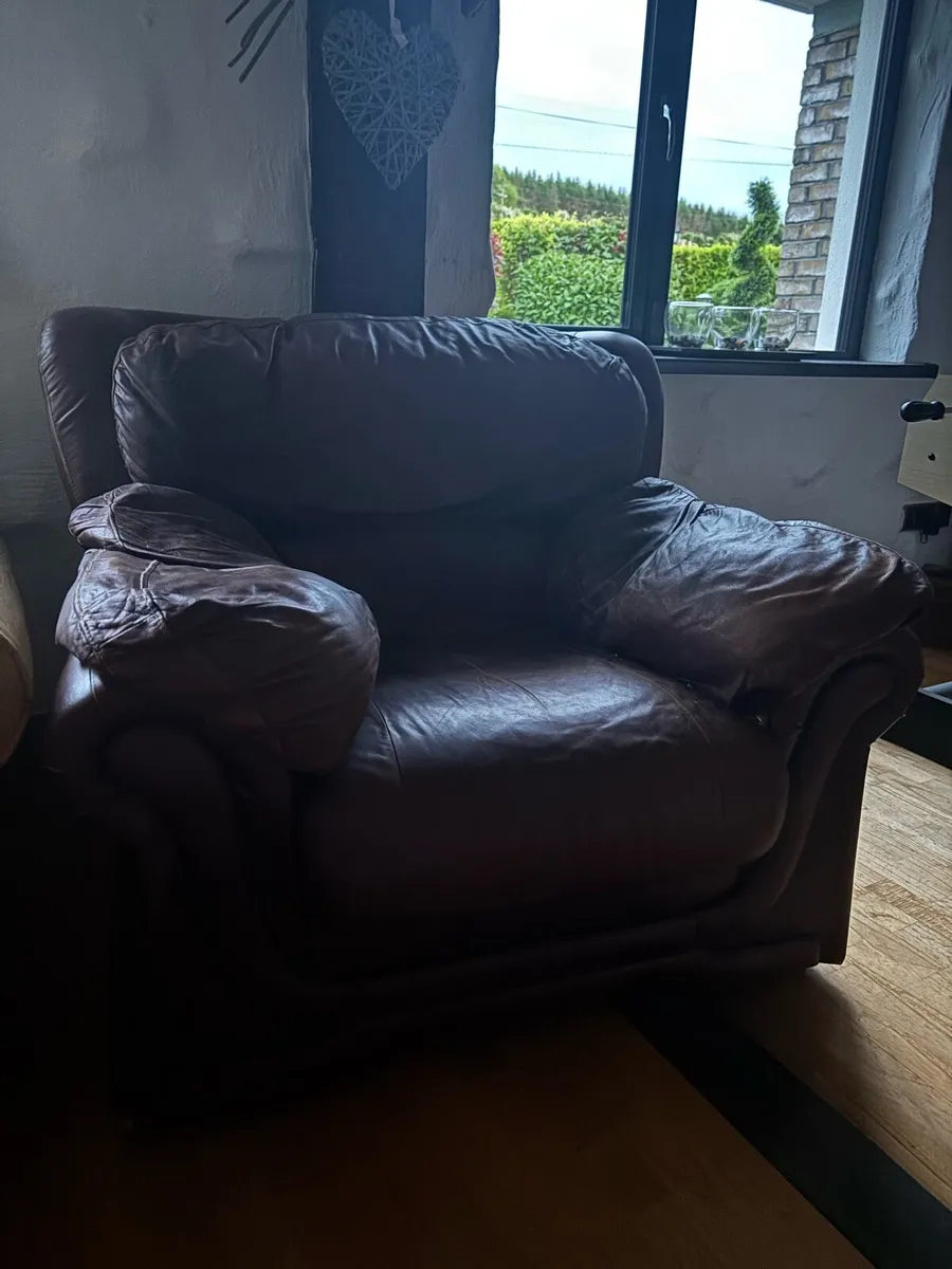 Couches - Image 1
