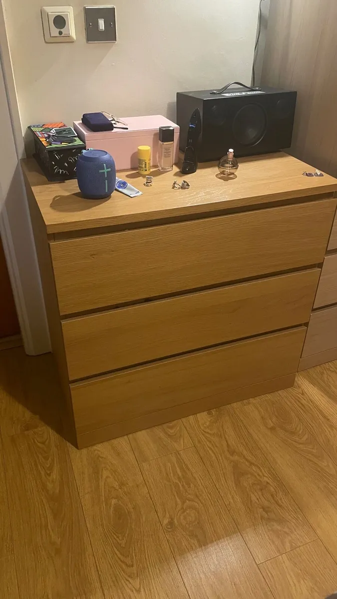 Malm chest of drawers - great condition! - Image 1