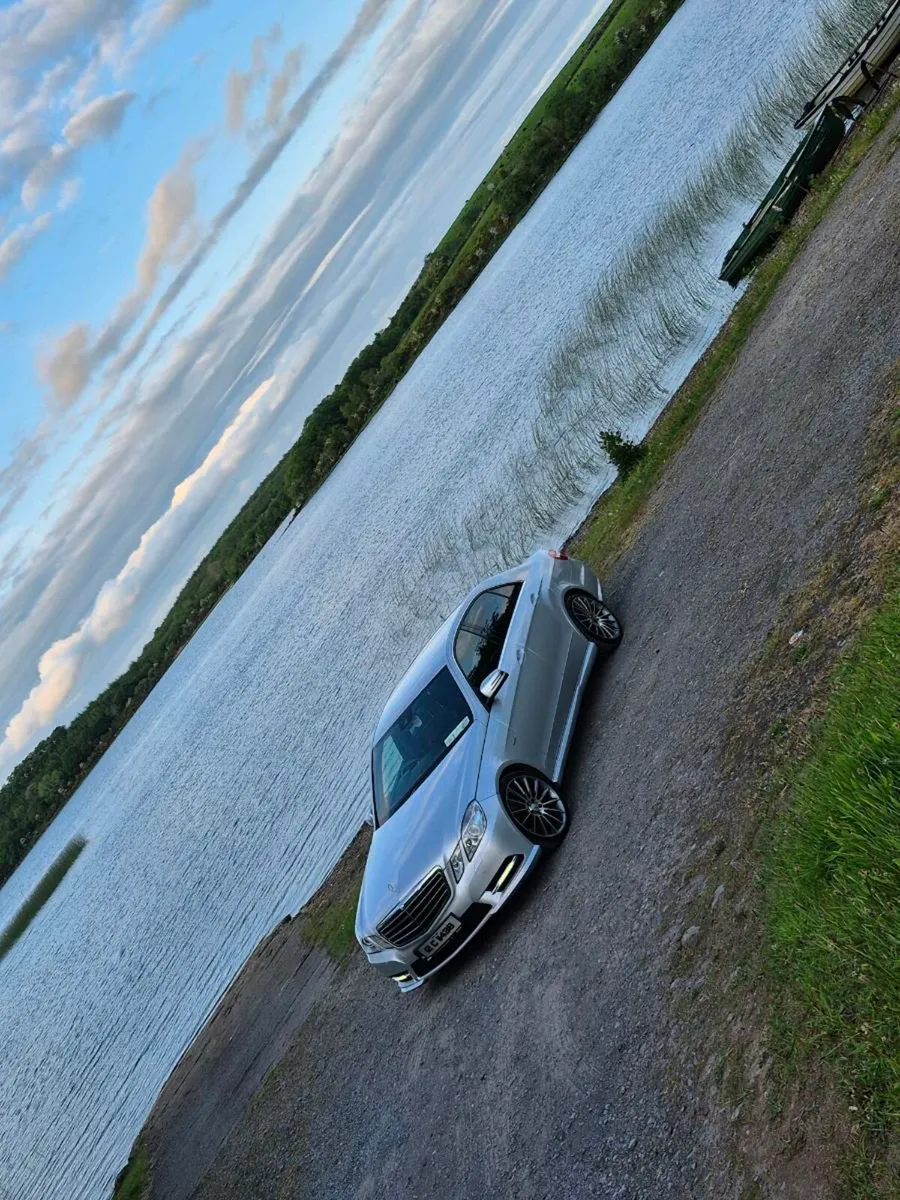MERCEDES E250 AMG - Image 1