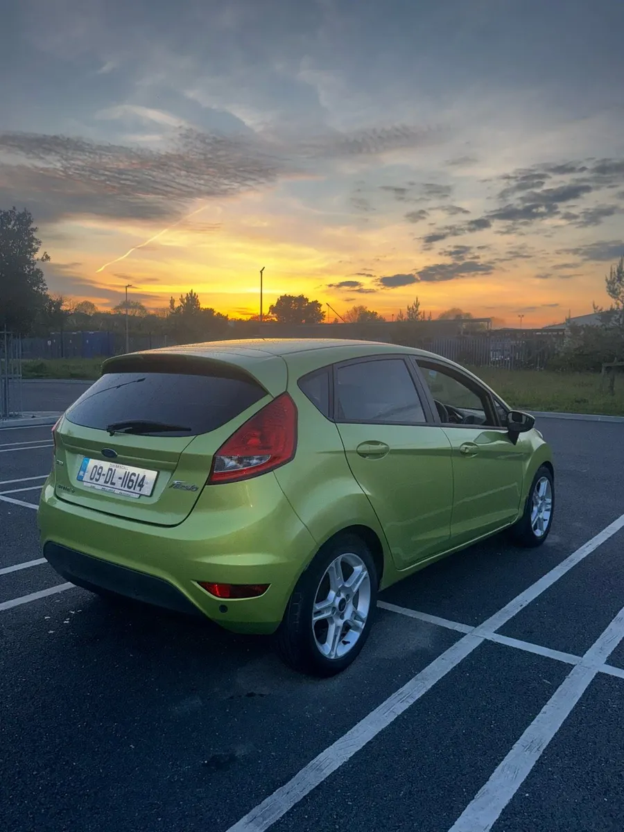 Ford fiesta - Image 3