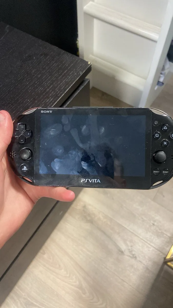 PS Vita (with games for additional price) - Image 1