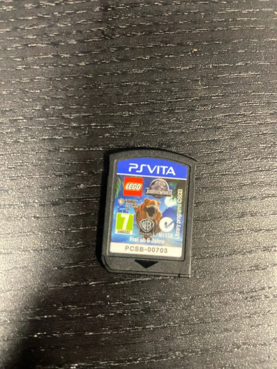 PS Vita (with games for additional price) - Image 4