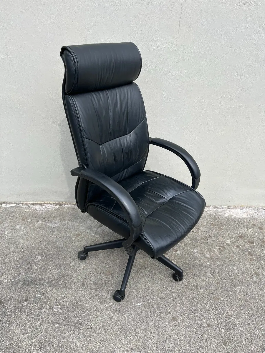 Executive Office Chair - Image 3