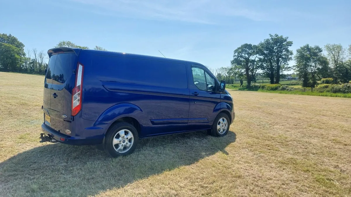 161 Ford Transit Custom  170hp - Image 2