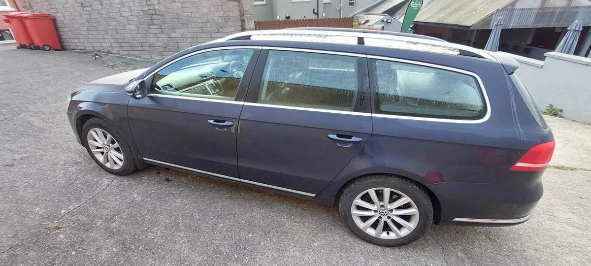 VW Passat B7 - Image 4