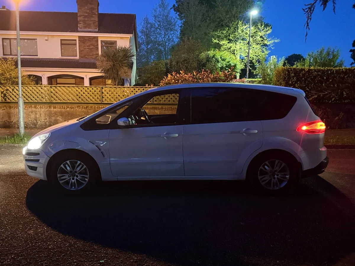 Ford S-Max TITANIUM-X TDCI FULL OPTION - Image 2