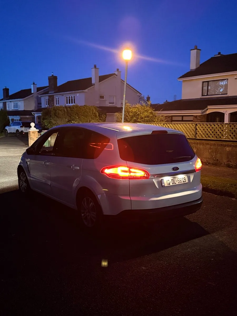 Ford S-Max TITANIUM-X TDCI FULL OPTION - Image 3