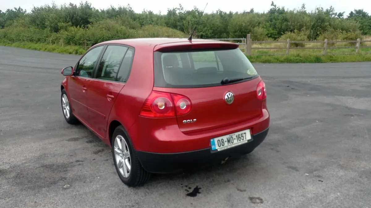 Volkswagen Golf 2008 - Image 2