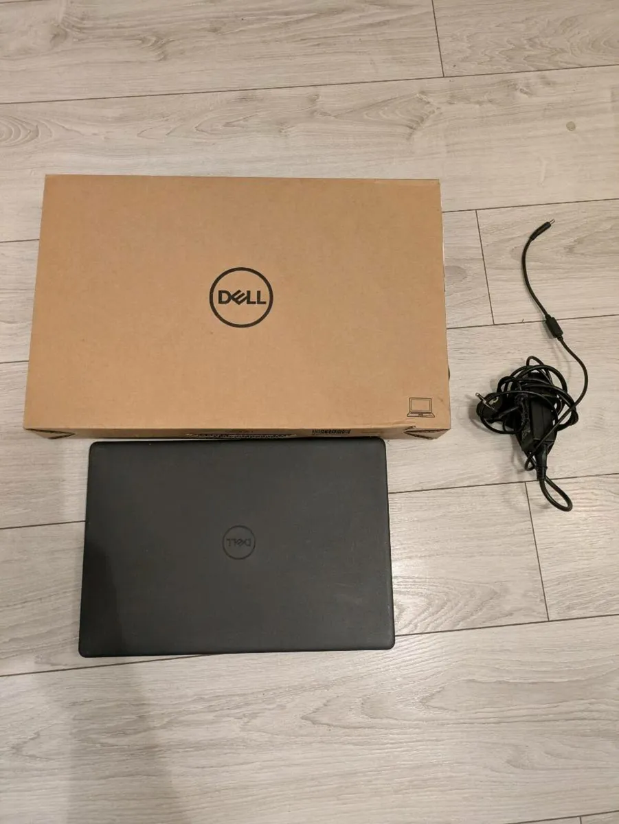 Dell Inspiron 3505 - Image 1