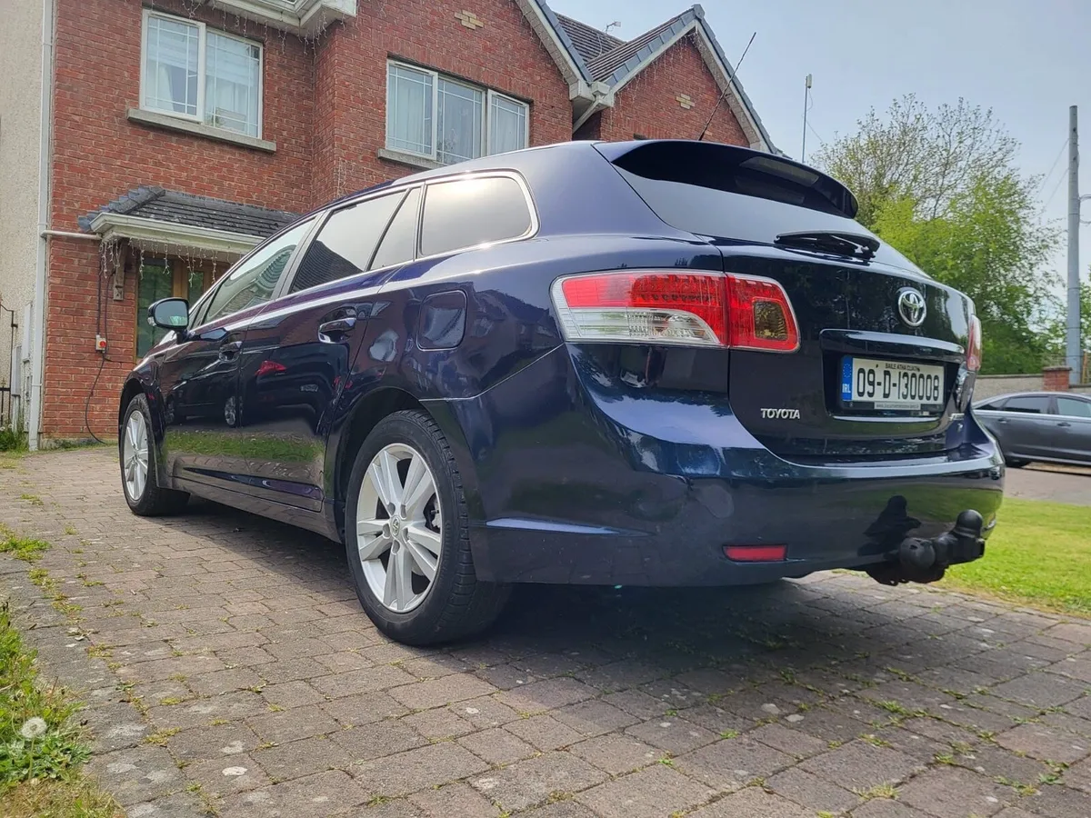 Toyota Avensis - Image 3