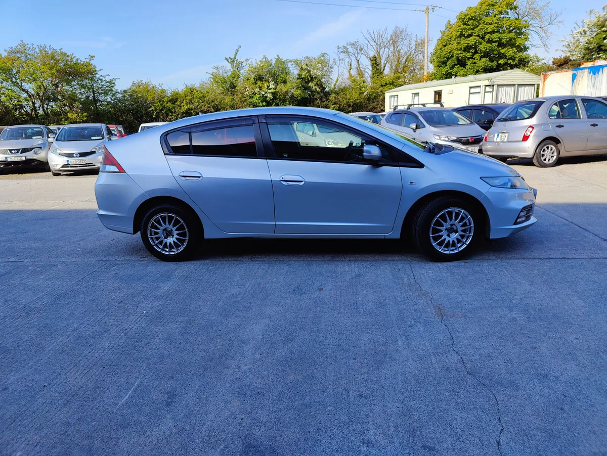 Honda Insight 2012 - Image 2