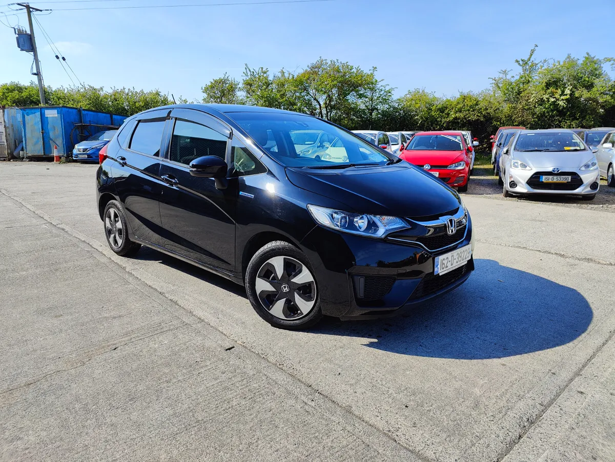 Honda Fit 2016 Fresh Import - Image 2
