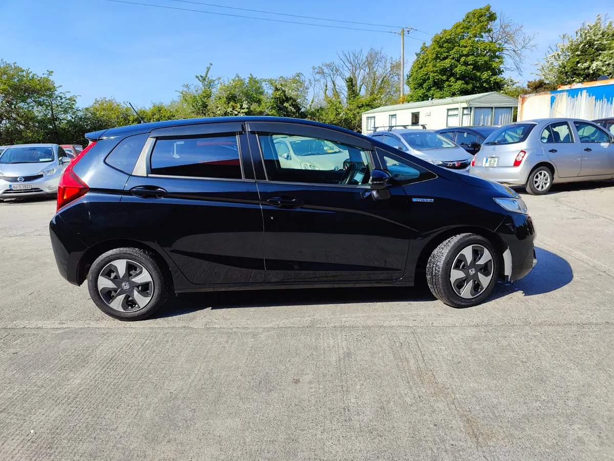 Honda Fit 2016 Fresh Import - Image 3