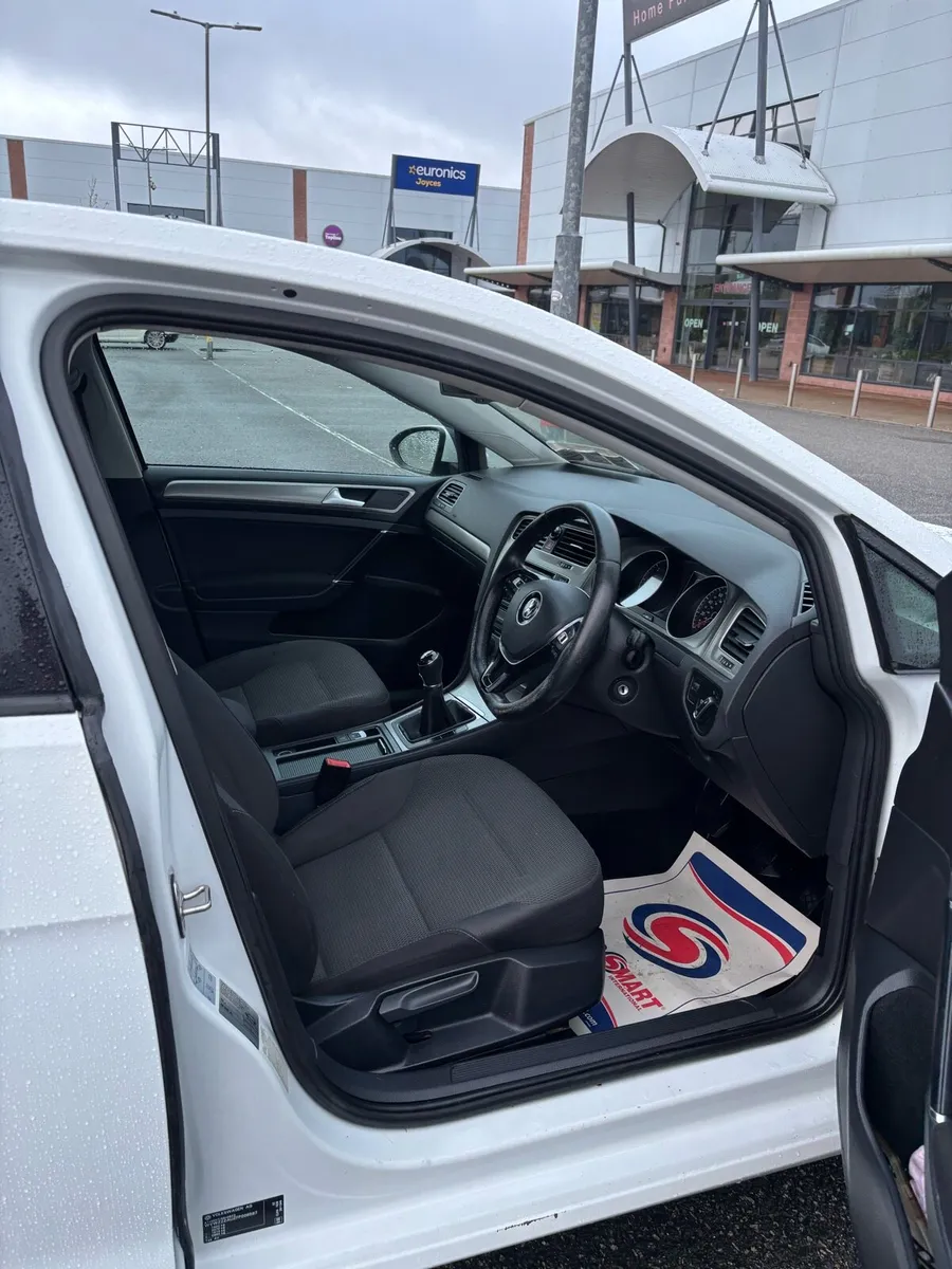 M7 golf - Image 3