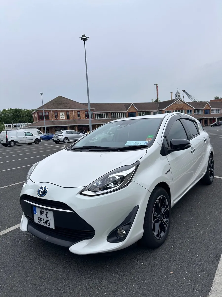 Toyota Aqua 2018 - Image 1