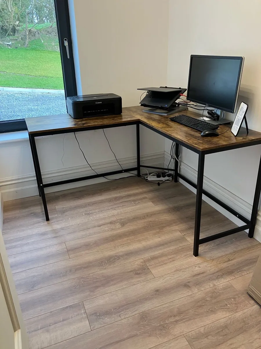 Office Desk - Image 2