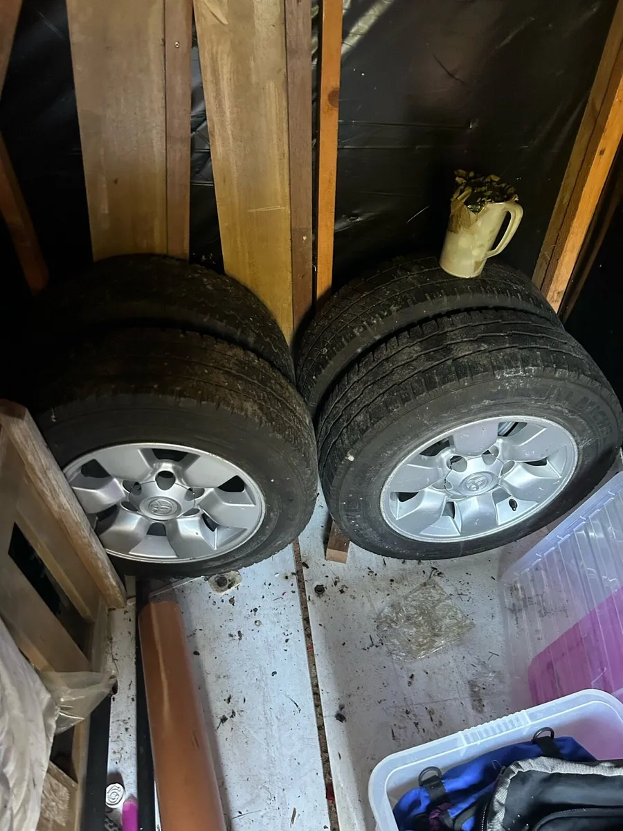 Toyota Comercial alloy wheels - Image 2
