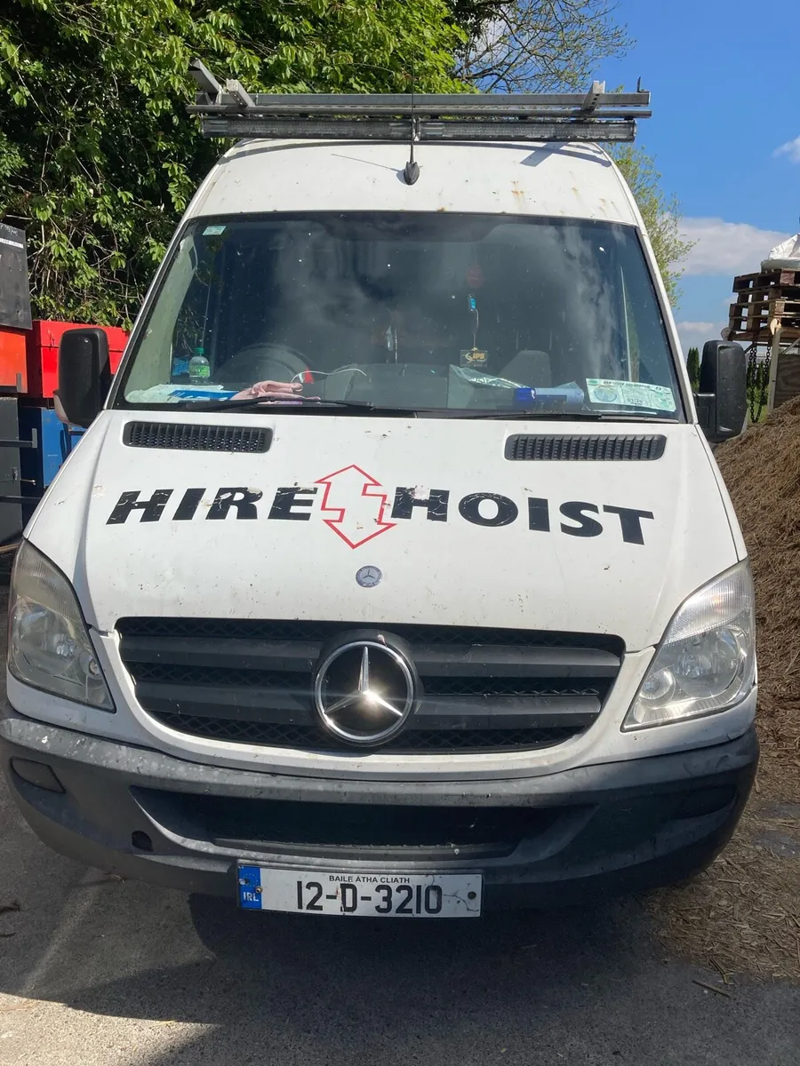Mercedes Sprinter Van - Image 1