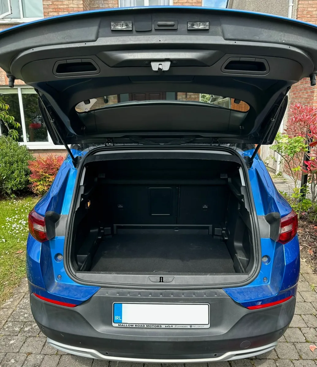 Opel Grandland X 2021 - Image 2