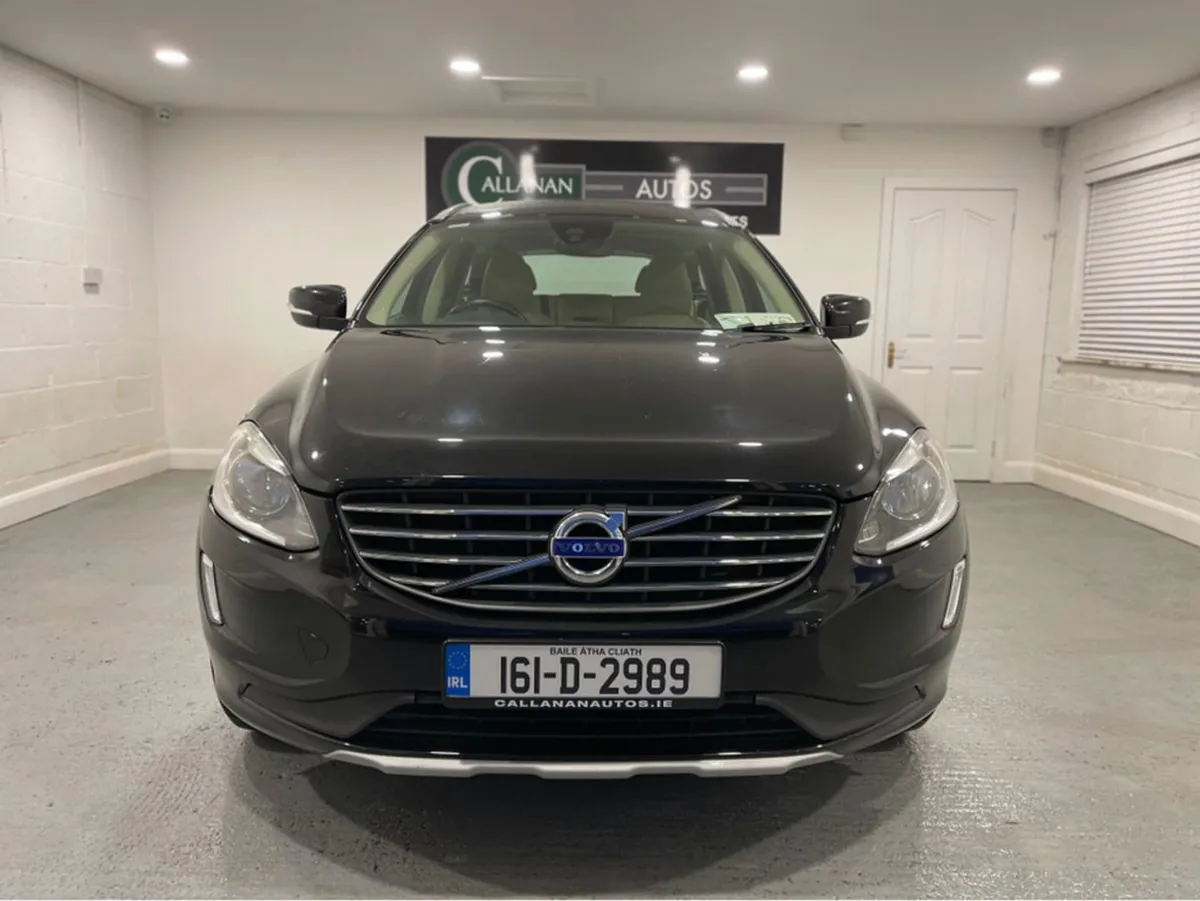 Volvo XC60 D4 FWD SE Luxury GT 5DR Auto beige Lea - Image 2