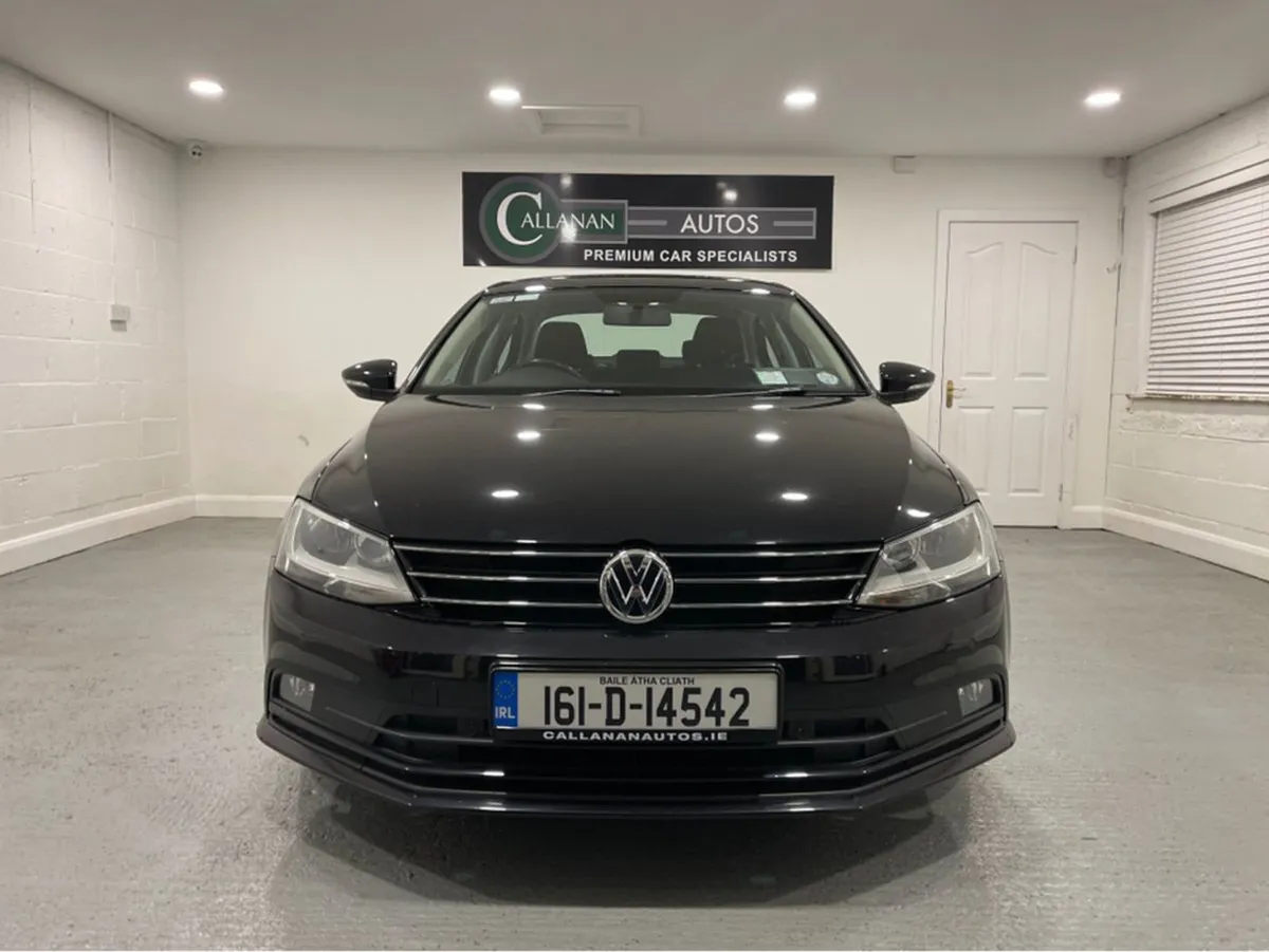 Volkswagen Jetta 2.0 TDI Manual 5speed 110HP 4dr - Image 2