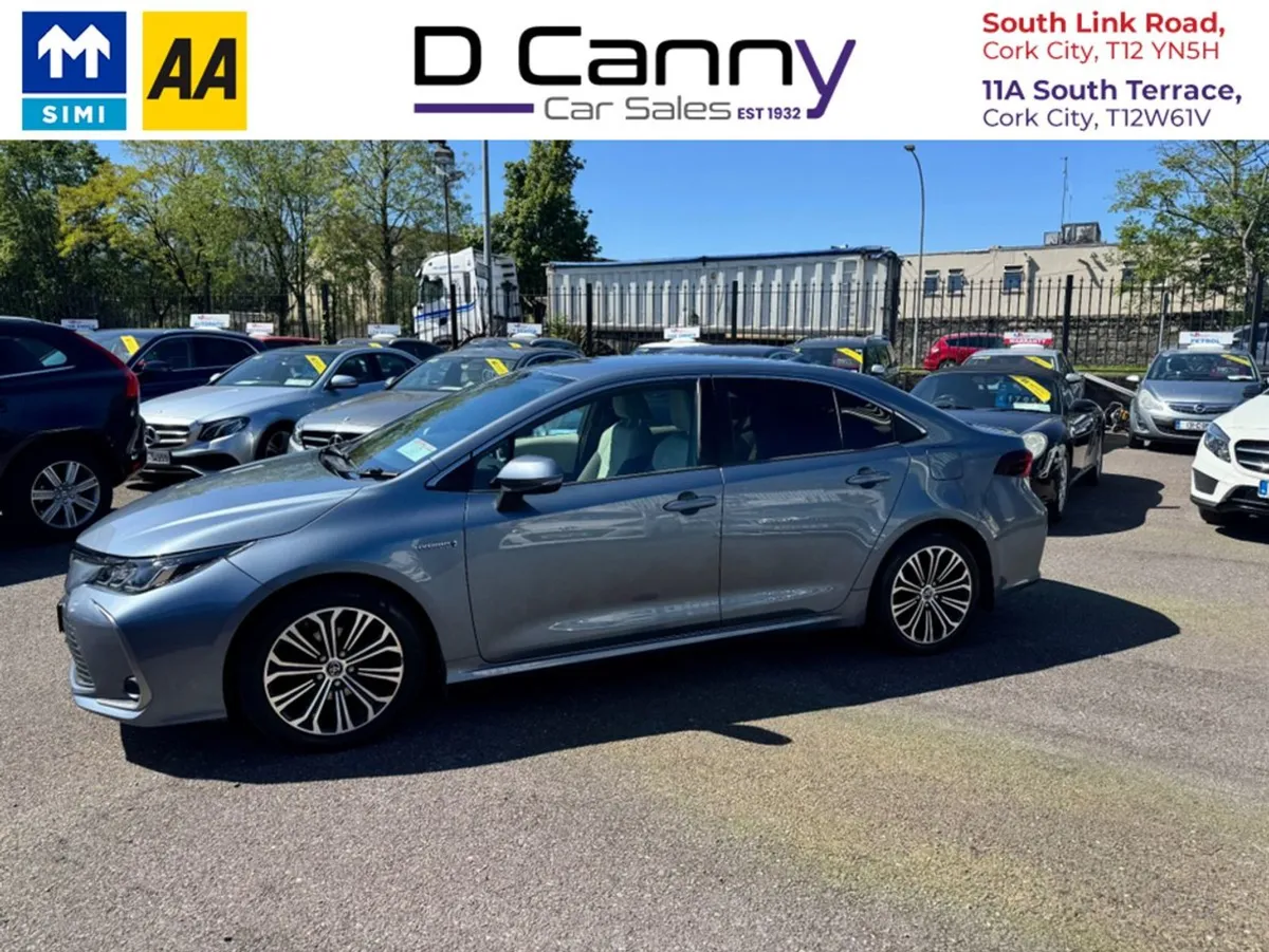 Toyota Corolla Luna Sport 4DR Auto - Image 4