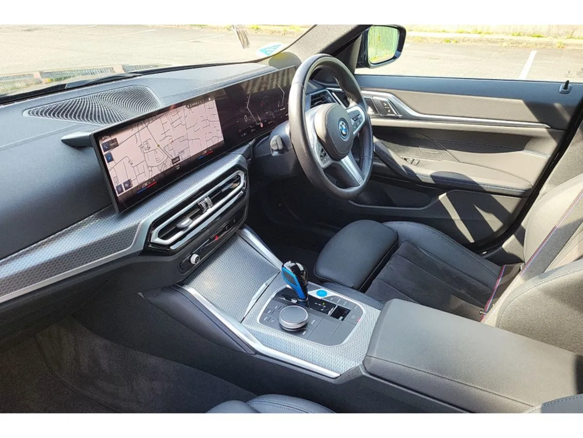 BMW i4 Edrive40 M-sport PRO Upgraded 19 Inch Allo - Image 3