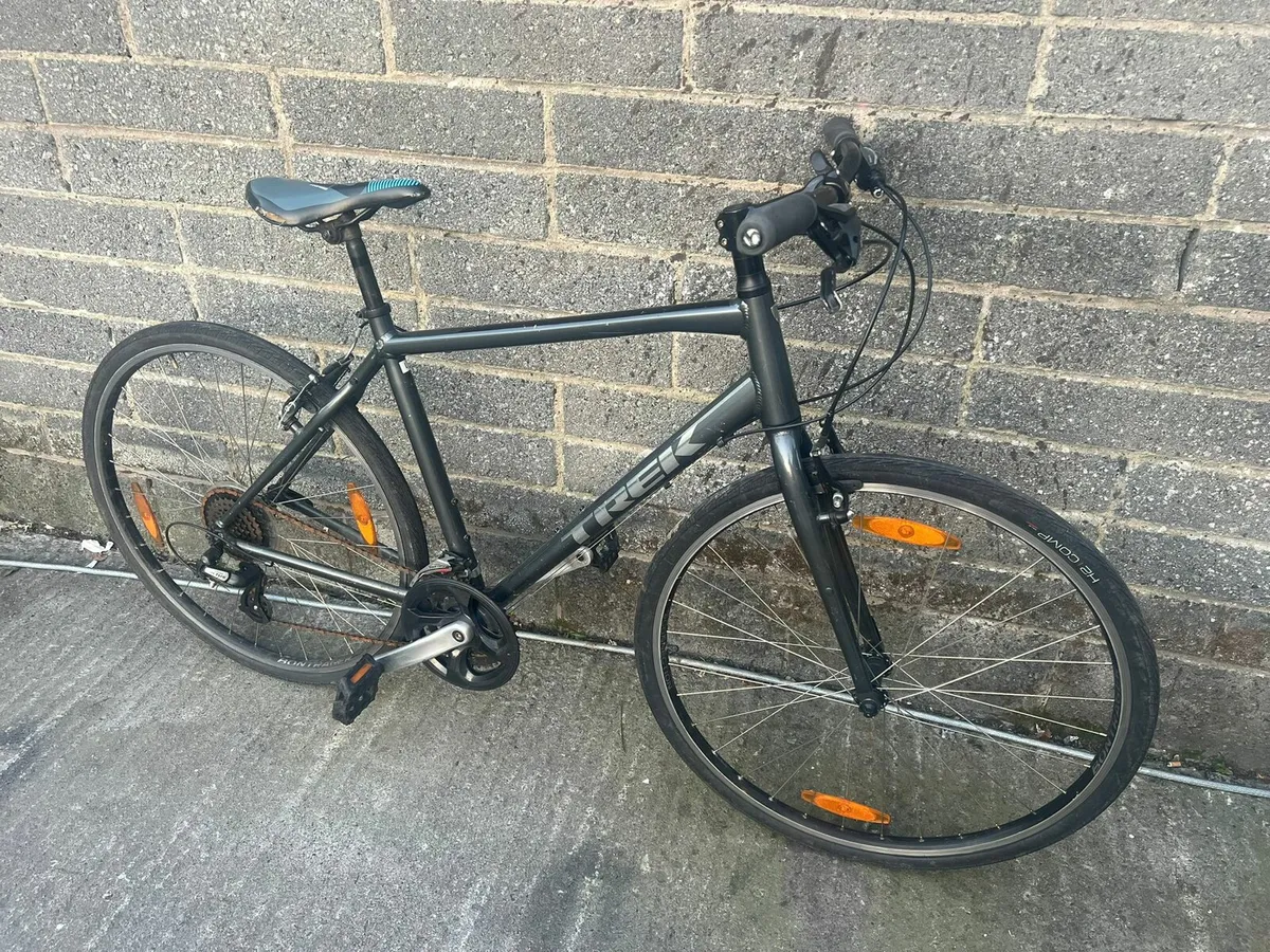 TREK FX1 (2024) - Image 1