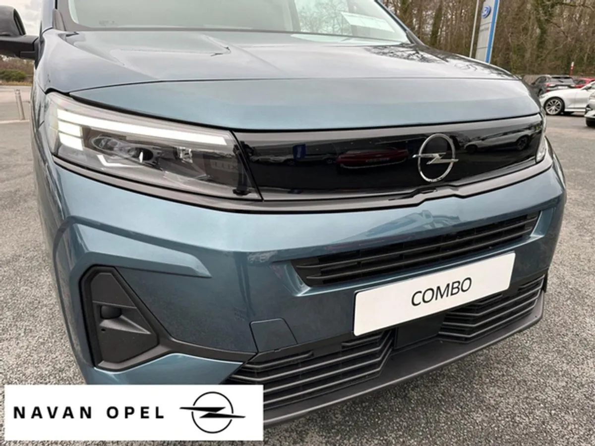 Opel Combo Sportive LWB 1.5 TD 100Ps From  74 Per - Image 2