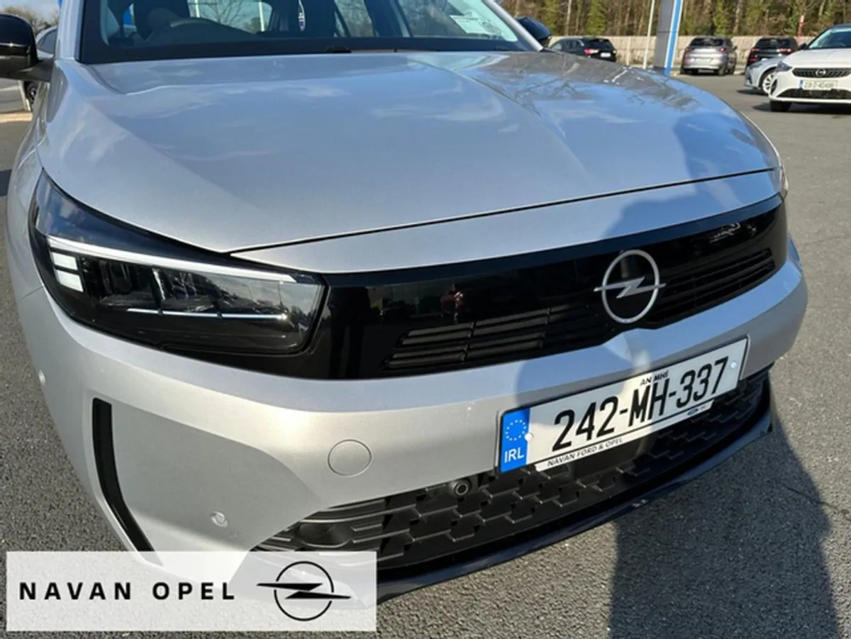 Opel Corsa Elegance 1.2i 75ps - Image 2