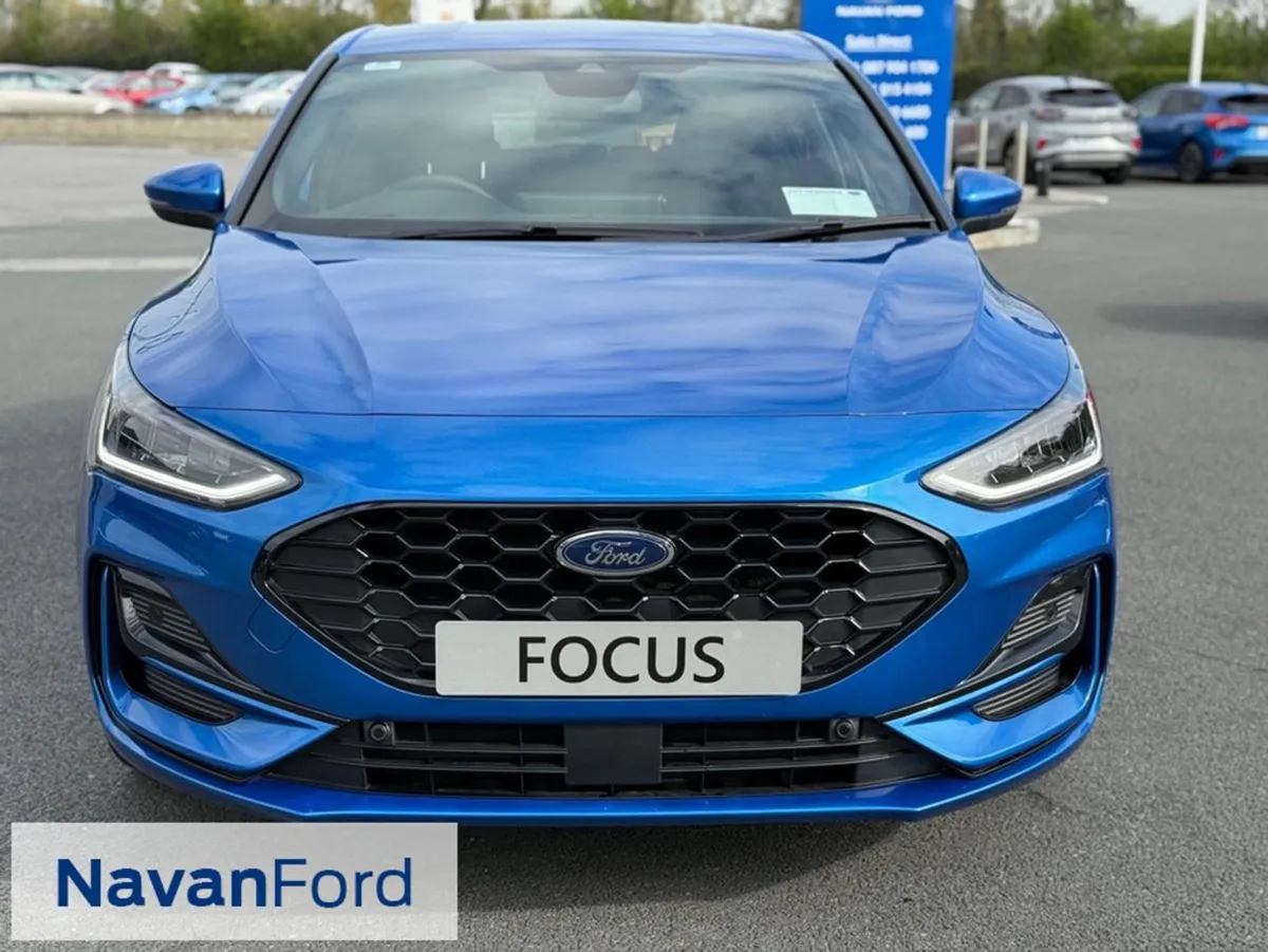 Ford Focus St-line 1.0 Ecoboost Hybrid 125Ps - Image 2