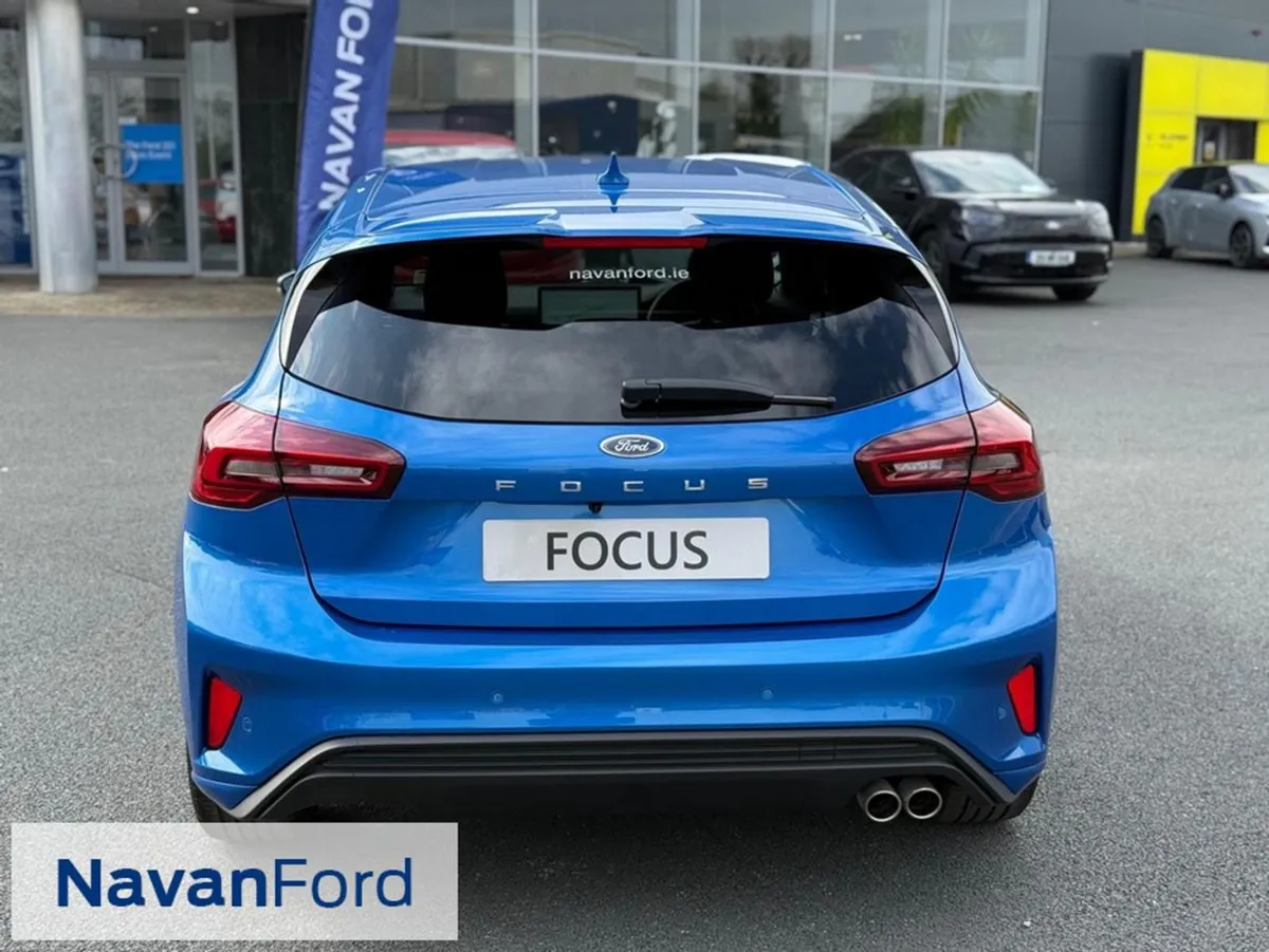 Ford Focus St-line 1.0 Ecoboost Hybrid 125Ps - Image 4