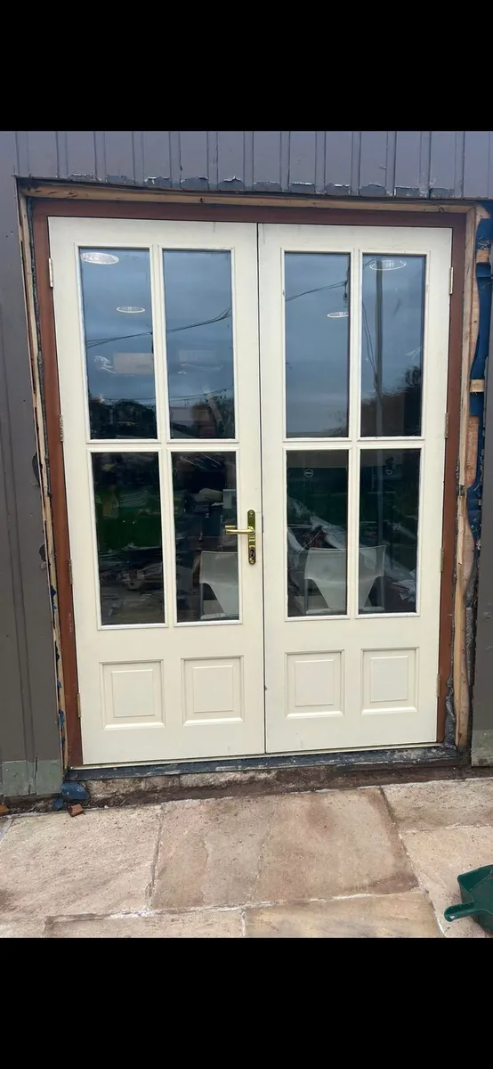 Heavy Solid external-timber hardwood Doors - Image 4