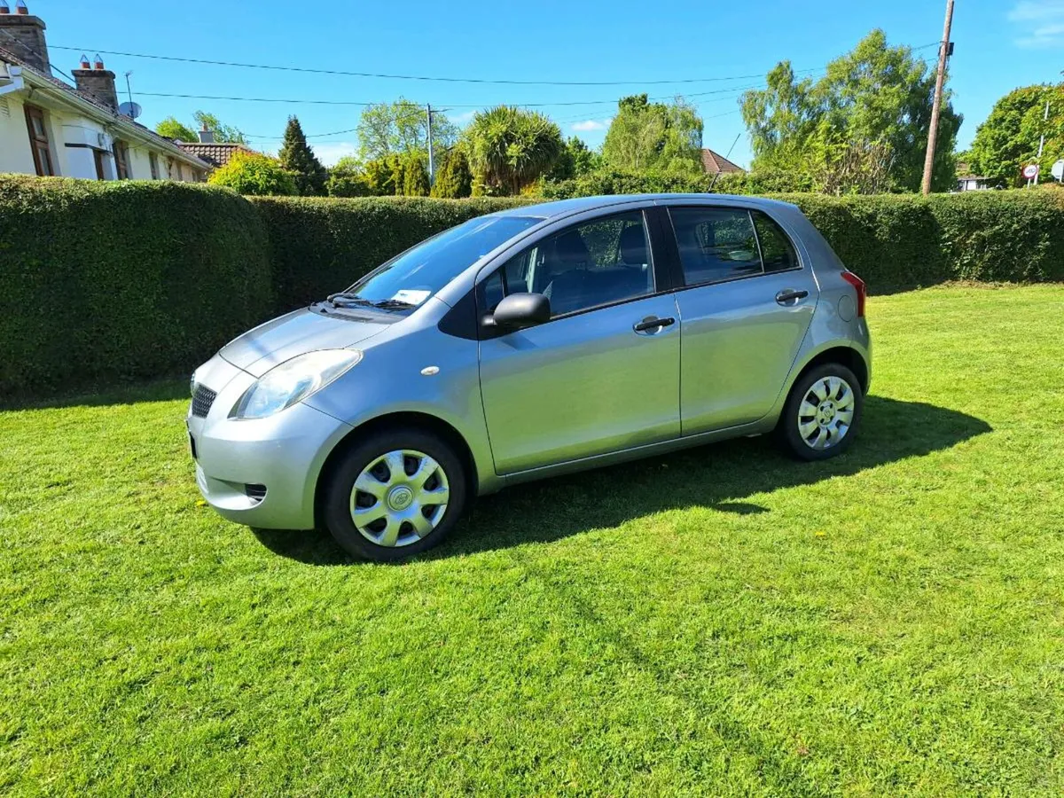 Toyota Yaris 2008 - Image 3