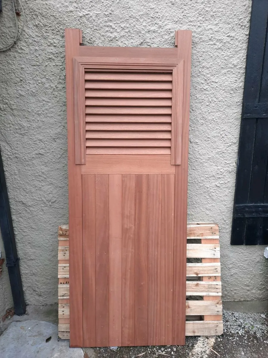 Solid Hardwood Louvre Door Pump house/plant room - Image 2