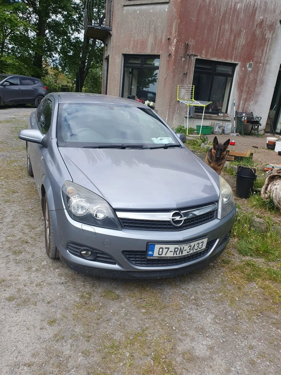 Opel Astra Automatic 2007 - Image 1