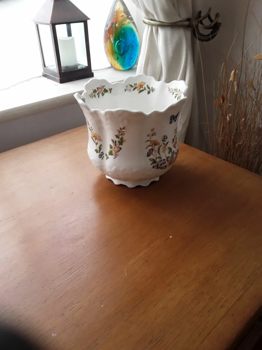 Asnsley   collectible bone China plant pot - Image 1
