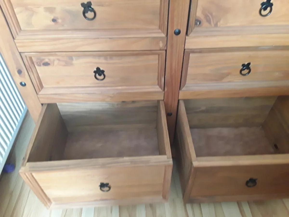 Very strong Corona sideboard new condition - Image 3