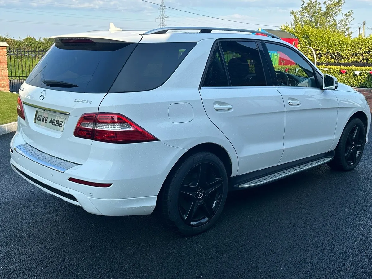 Mercedes Ml250 - Image 2