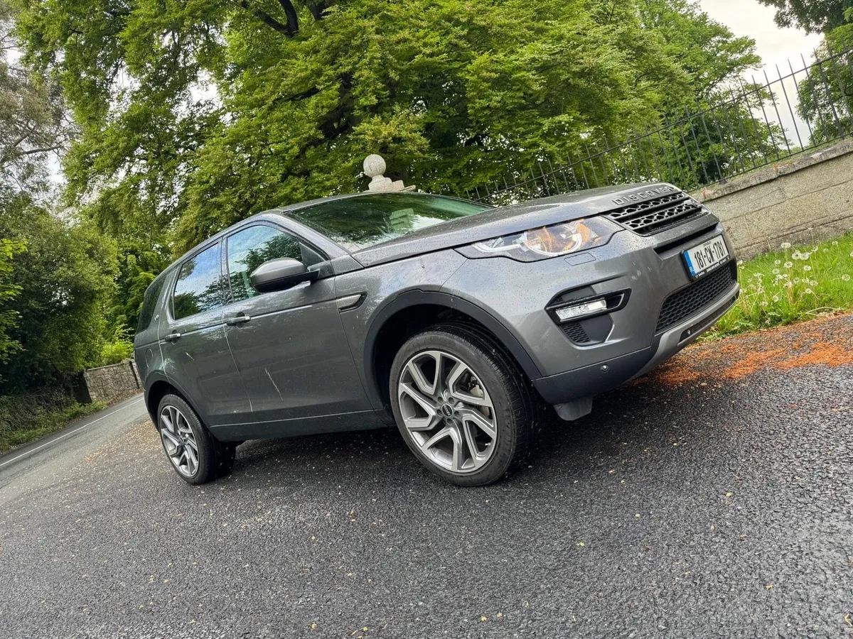 Land Rover Discovery Sport 2018 - Image 1